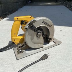 Dewalt Circular Skill Saw