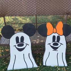 Mickey And Minnie Mouse Halloween Decor