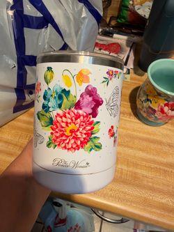 Pioneer woman cup