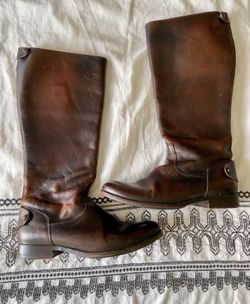 FRYE leather Boots 9.5