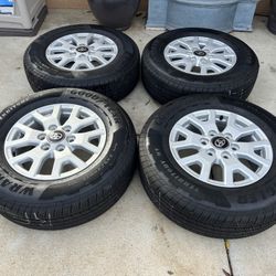 2025 toyota tacoma wheels and tires size 245/70R17 asking $650 