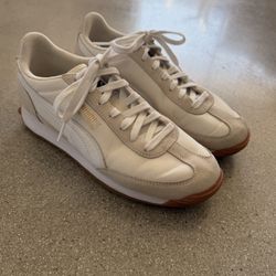 Women’s Puma Easy Rider Size 9.5