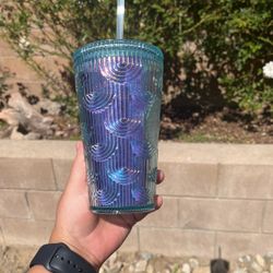 Starbucks 2022 Spring Green Iridescent Core 16oz Cold Cup Tumbler