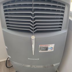 Evaporative Air Cooler