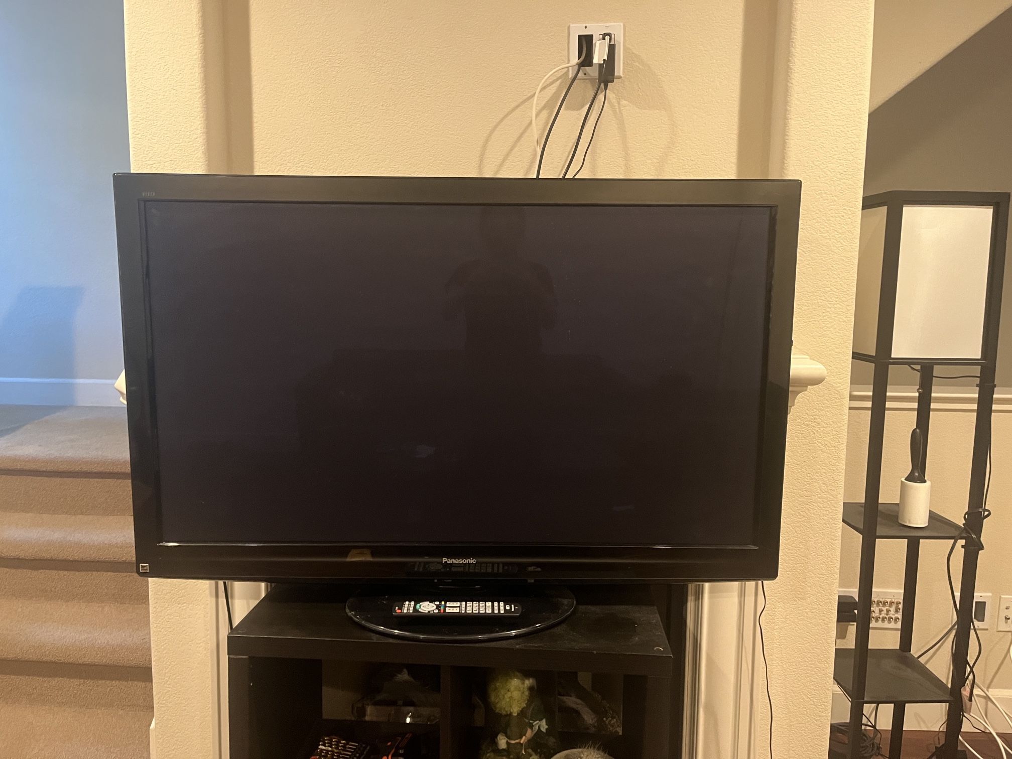 Panasonic 50" 1080p Plasma TV (TC-P50G25) - Move-Out Deal!