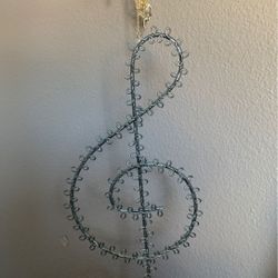 Music 🎼 note jewelry holder