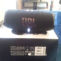 JBL Harman Bluetooth Speaker V5.1