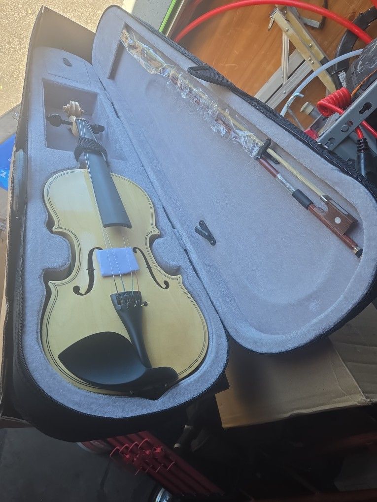 Violin New 4/4
