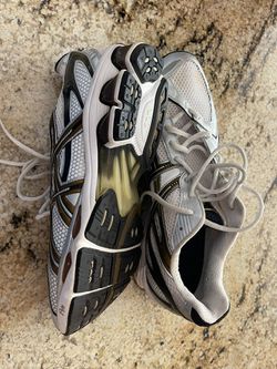 Mens Gel-Kayano for Sale in Branch, TX - OfferUp