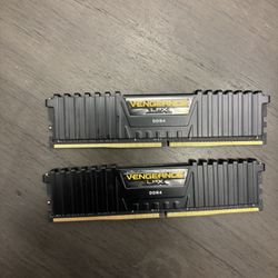 CORSAIR VENGEANCE LPX DDR4 RAM