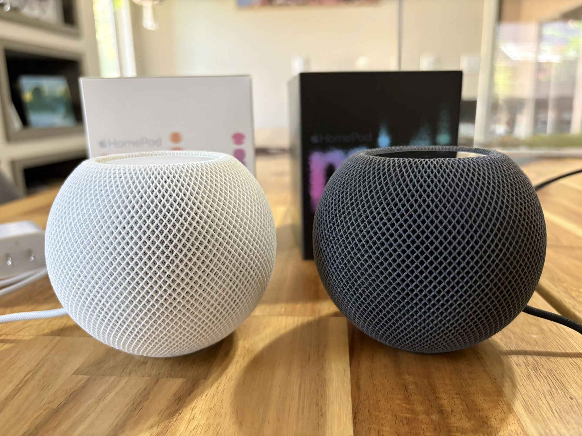 Apple HomePod Mini Set of 2 (Black and White)