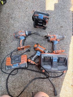 RIDGID 18V Cordless Tool Lot with Chargers