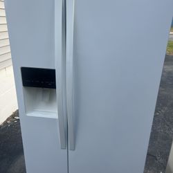 Good Conditions Refrigerator 