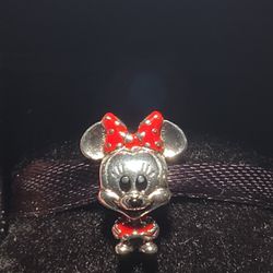 Pandora Minnie Mouse Charm