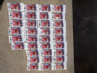 33 Topps Series 1 2022 Hanger Pack $10 Each
