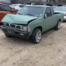 1996 Nissan Pick Up Hard Body parts