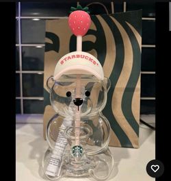 2026 Starbucks Bearista Bear Cup Tumblers Strawberry Topper Baseball Cap 591ml