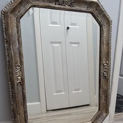 Mirror (Antique Style) 