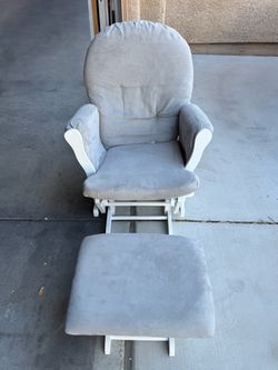 Glider Rocking Chair with Ottoman