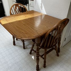 Oak Leaf Table and Matching Chairs