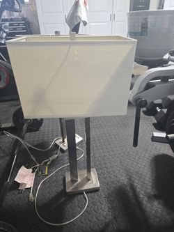 2 lamps
