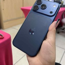 iPhone 17 Pro 256GB UNLOCKED