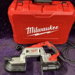 🧰🛠Milwaukee 11 Amp Deep Cut Band Saw w/Hard Case-LIGHTLY USED/NEW CONDITION!-$220!🧰🛠
