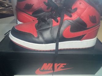 Retro High Banned Red