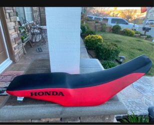 Honda seat