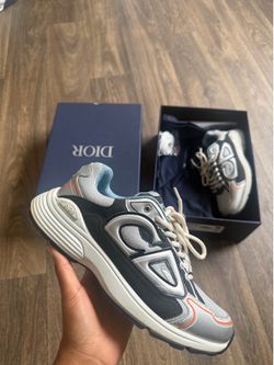 Dior B30
