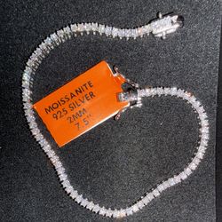 ✨ Moissanite Tennis Bracelet – 925 Sterling Silver ✨