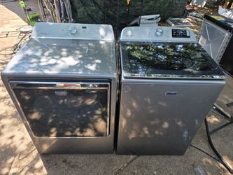 Maytag  washer 5.3 cu and Maytag dryer electric  8.8 cu  30 day warranty