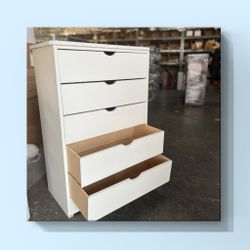 HOME AND HOUSEHOLD ITEMS