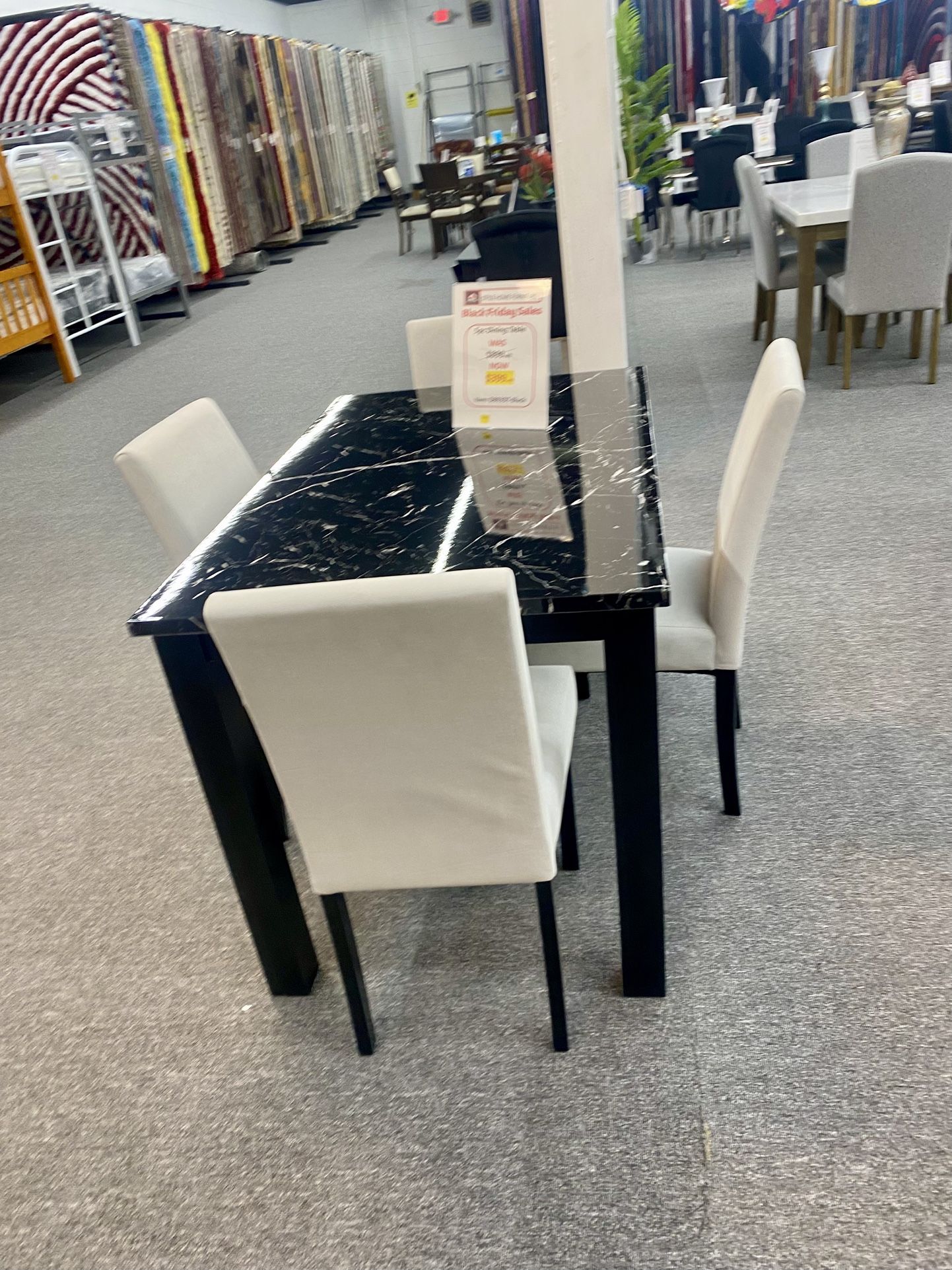 5 Pc Dinning Table Set $399