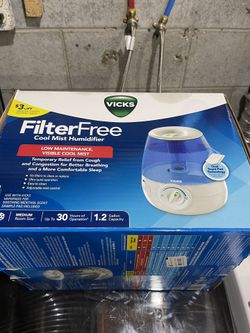 Vicks Filter-Free Ultrasonic Cool Mist Humidifier, Medium Room, 1.2 Gallon Tank-Humidifier for Baby and Kids Rooms, Bedrooms and More