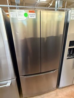 Frigidaire Counter Depth French Door Refrigerator 33”