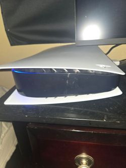 PS5 ( 1st model)