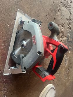 Milwaukee Cordless Circular Saw