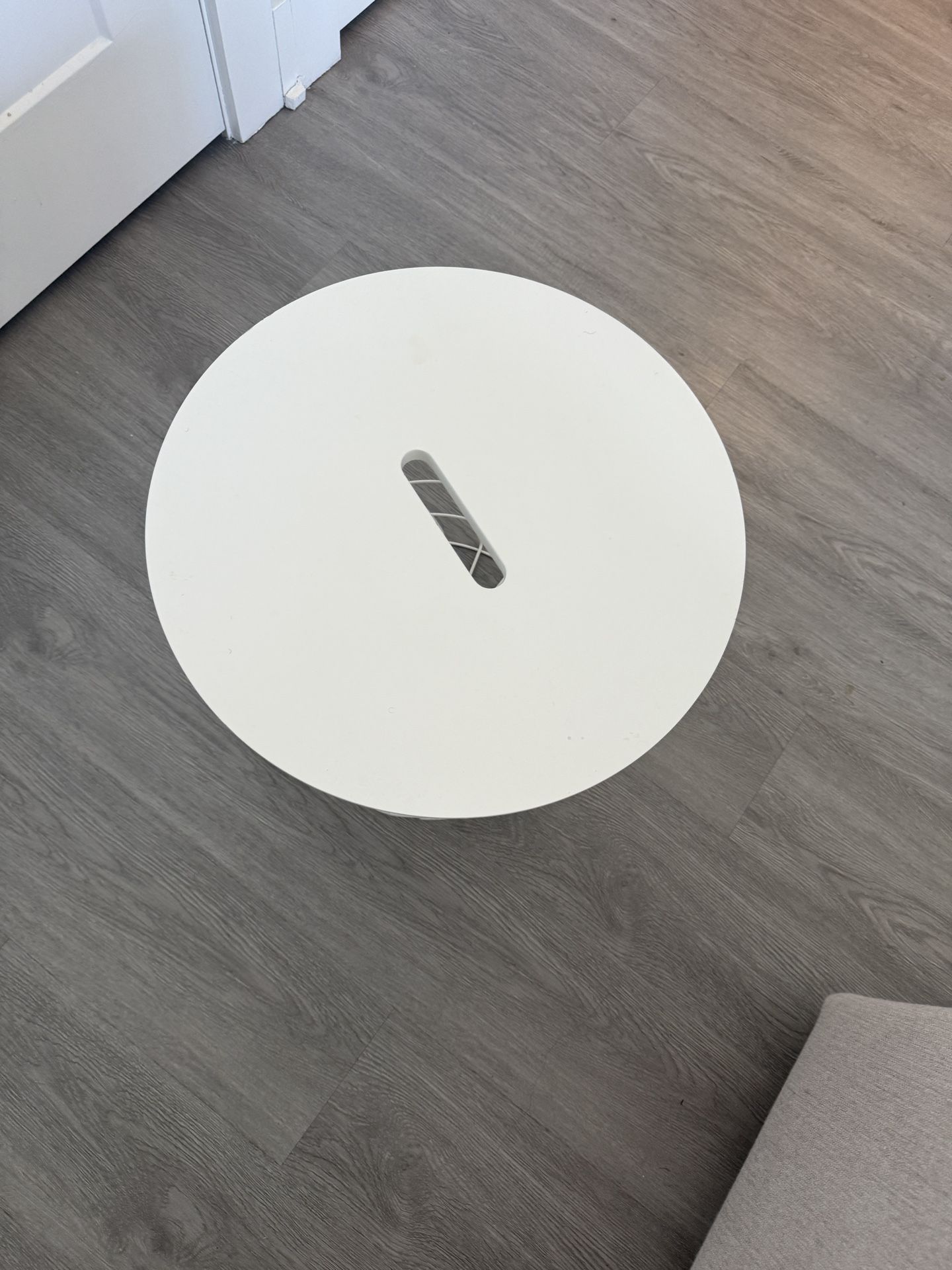 Storage Table
