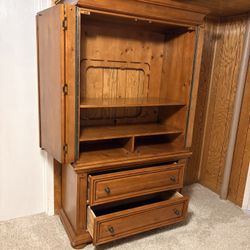 Armoire