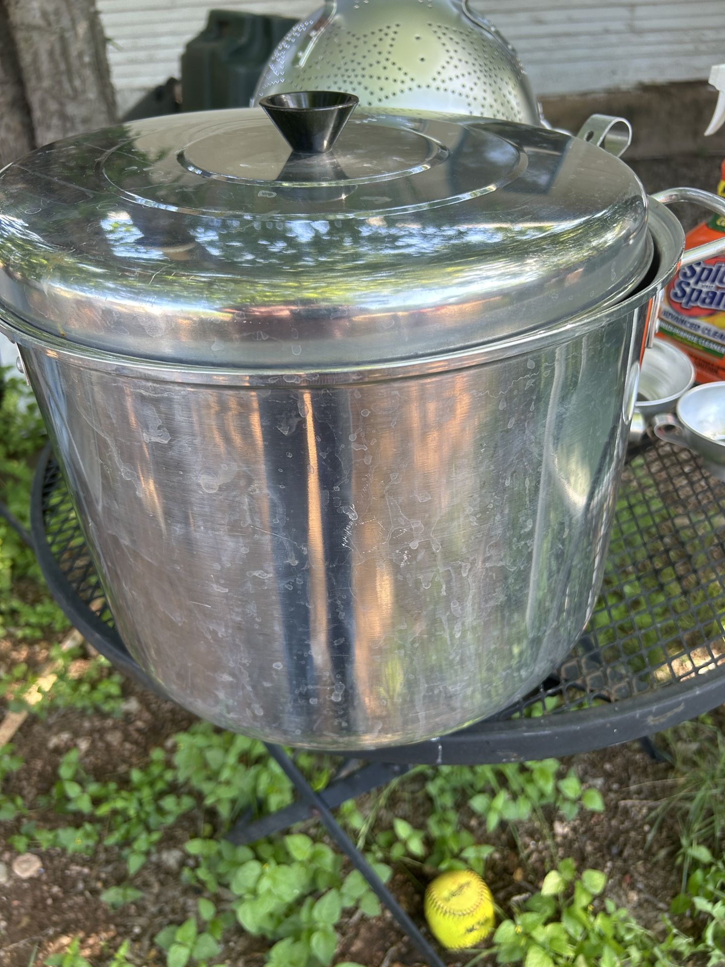  canning pot with ladle 