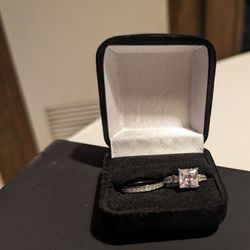 Beautiful  Wedding Bridal Set..  