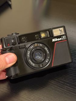 Nikon L35AF 35mm Point and Shoot Film Camera