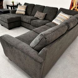 Living Room Furniture Charcoal Color U Shaped Sectional Couch With Chaise Set Color Options 