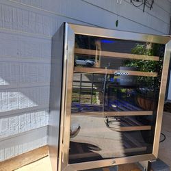 moosoo compressor wine cooler model O.B.O