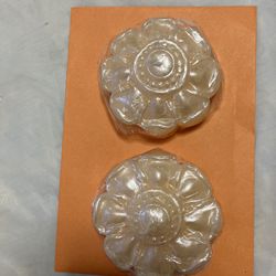 Vintage FloatingCandle set of 4 in Cream Color. Flower Pattern.