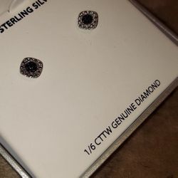 1/6 CTTW  Genuine Diamond Earings