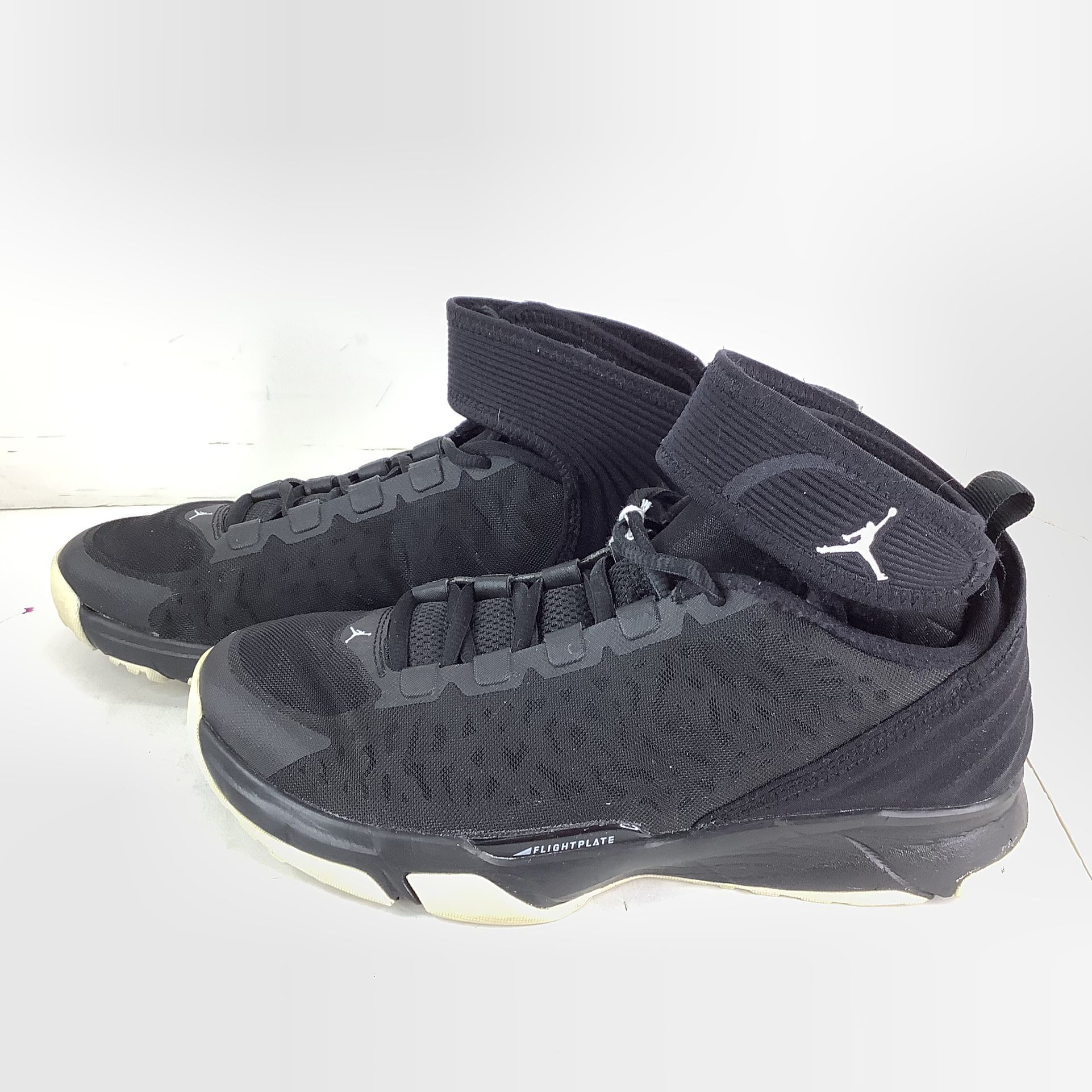 Nike Air Jordan Dominate Pro 2 Men’s 7.5