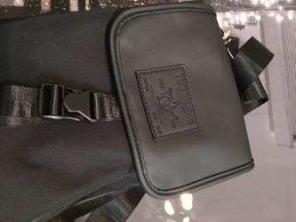 TRUE RELIGION CROSS BODY BAG