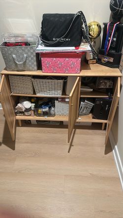Good as New tv stand , storage unit for sale LOW PRICE